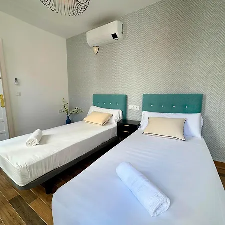 Apartment Plaza San Agustin 3000 *